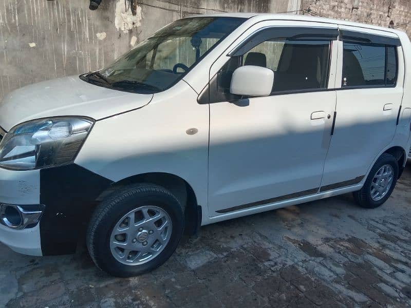 Suzuki Wagon R 2022 9