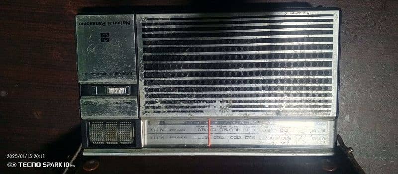 national Panasonic R218R 2band mw sw radio 2