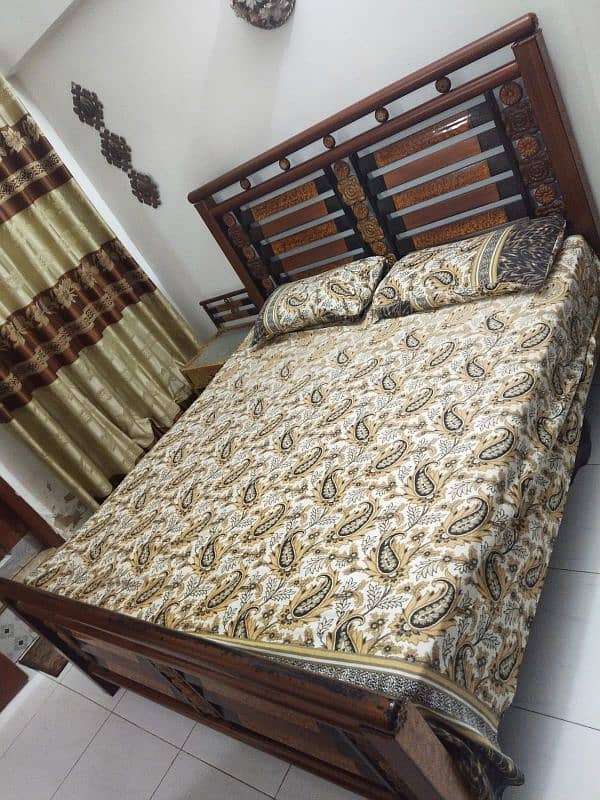 Full heavy iron double bed set with metress with dressing 1