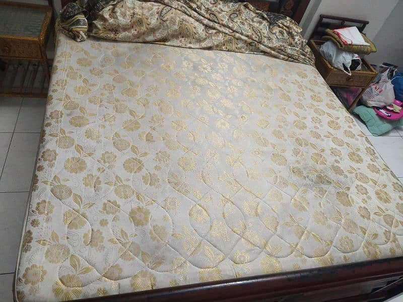 Full heavy iron double bed set with metress with dressing 4