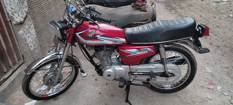 Honda 125 Hyderabad 2012 8