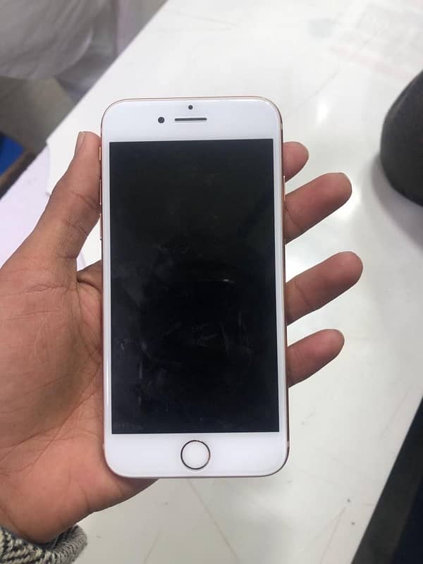 IPHONE 8 pta approved with box 4