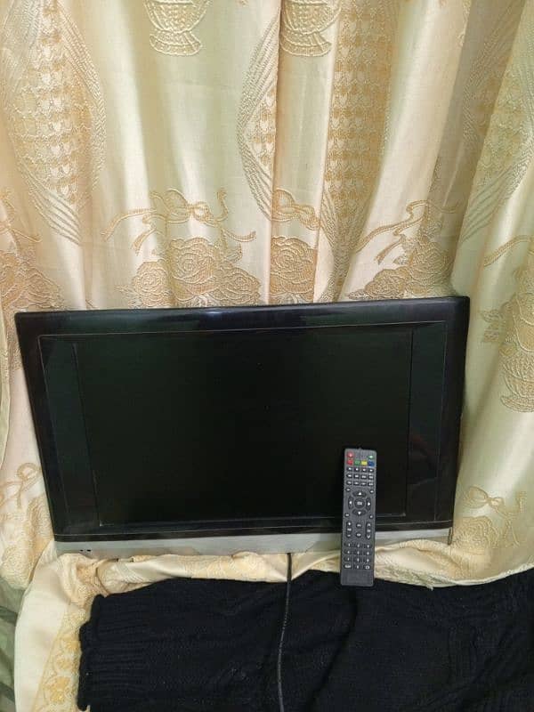 simple led tv 0