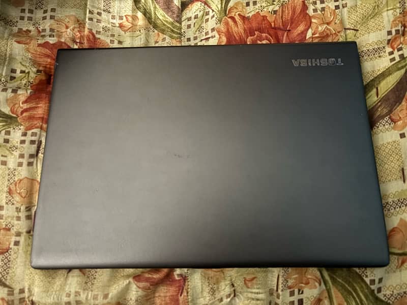 Toshiba i5 4th gen 4/128 m1 ssd laptop 6