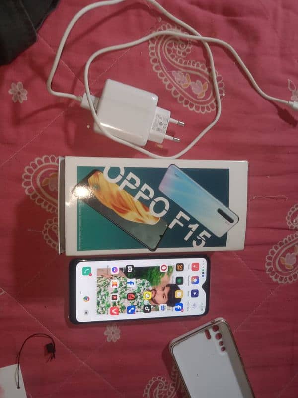 Oppo F15 6