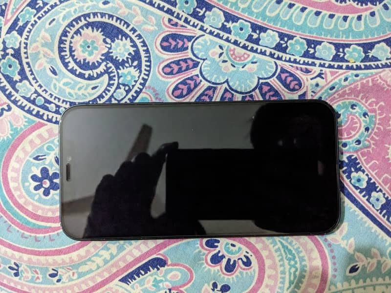 Apple iPhone 12 !!URGENT SALE!! 2