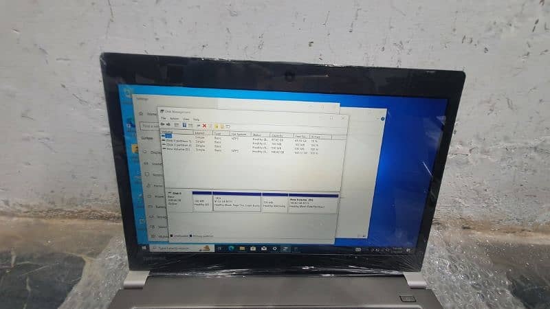 TOSHIBA Z30 CORE I5 6TH GENERATION 8GB RAM 256 SSD 5