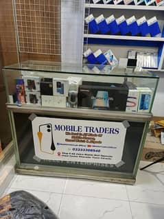 Mobile Counter 3.5ftRed 15000 Oppo 4ft 18000 to 30000 & 6shelf