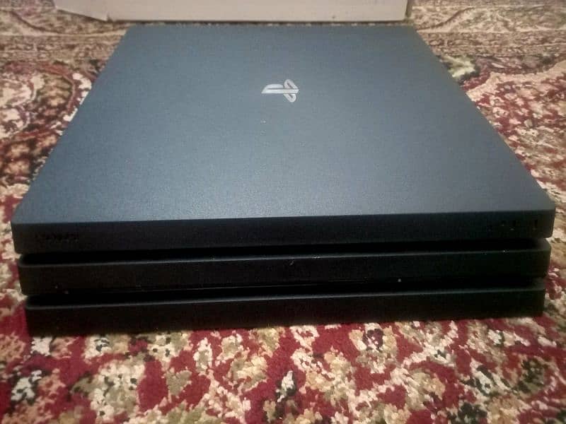 PS4 PRO FOR SALE 1