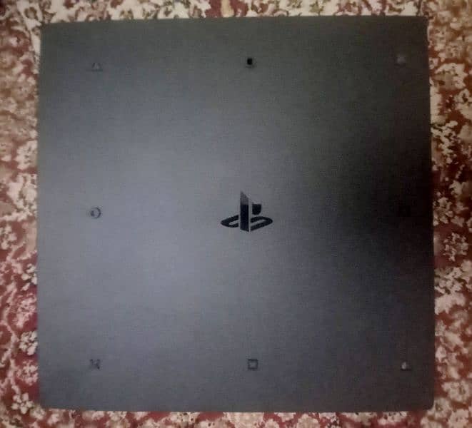 PS4 PRO FOR SALE 4