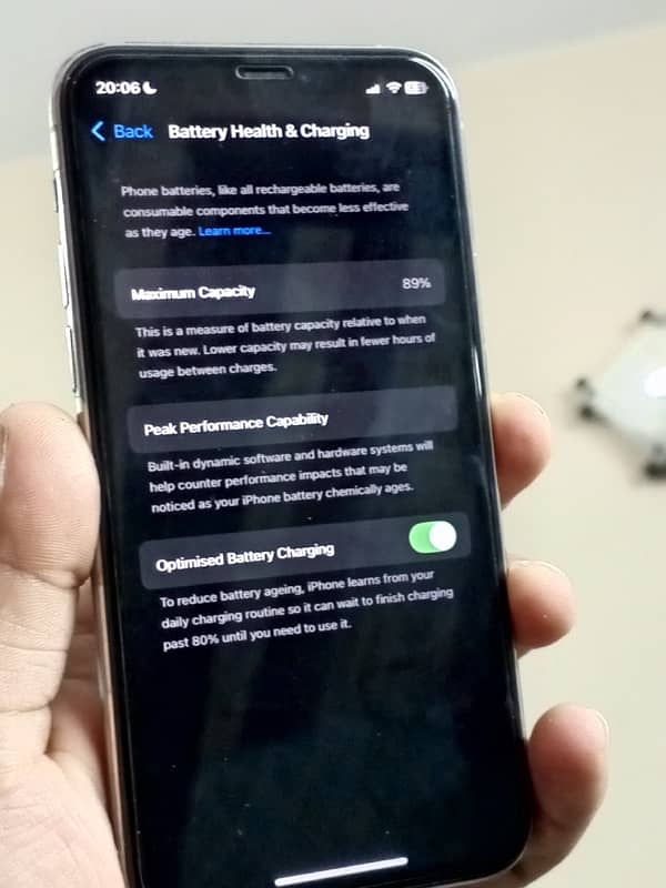 iPhone 11 Pro Non Factory Unlock Sim Working LifeTime 4