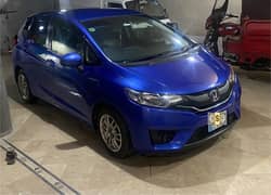 Honda Fit HYBRID F PACKAGE