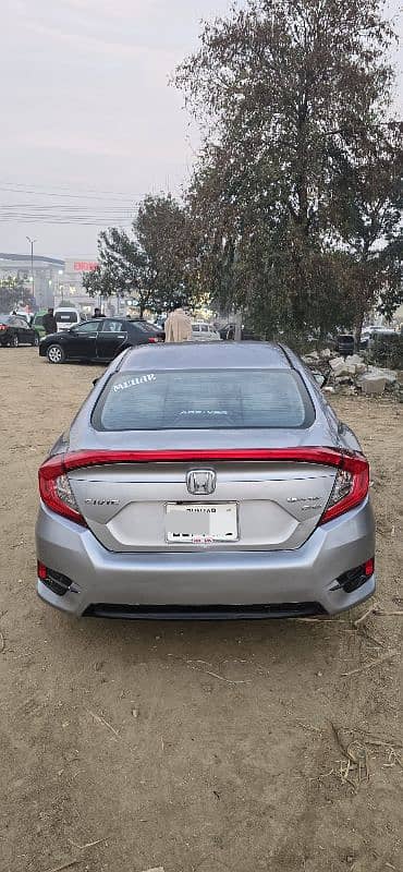 Honda Civic Oriel 2017 1