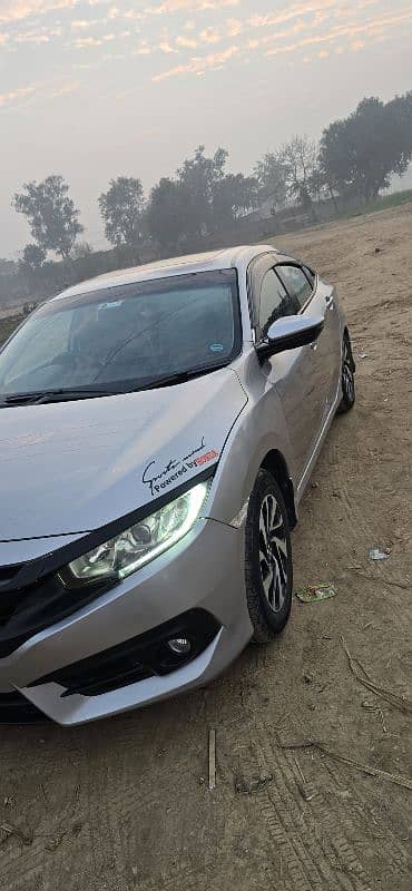 Honda Civic Oriel 2017 5