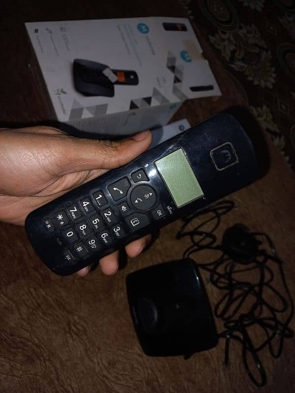 Motorola cordless phone 17