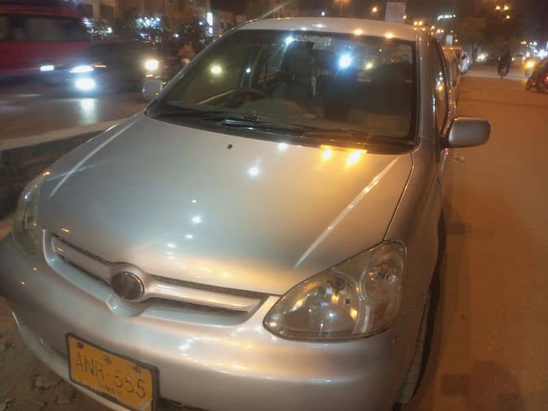 Toyota Platz for sale 5