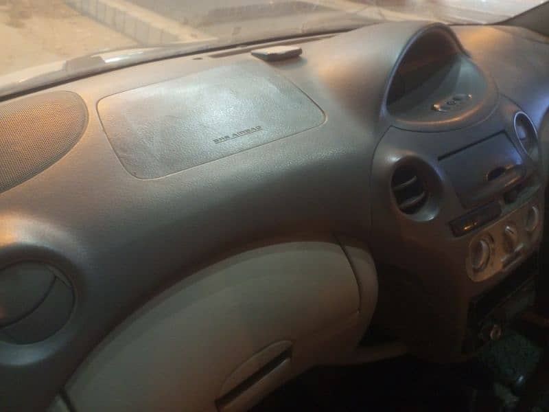 Toyota Platz for sale 8