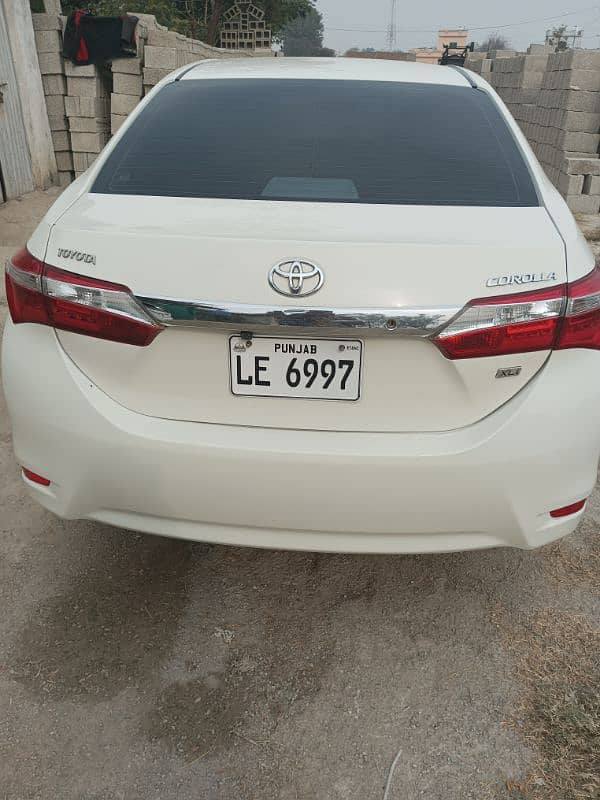 Toyota Corolla XLI 2015 1