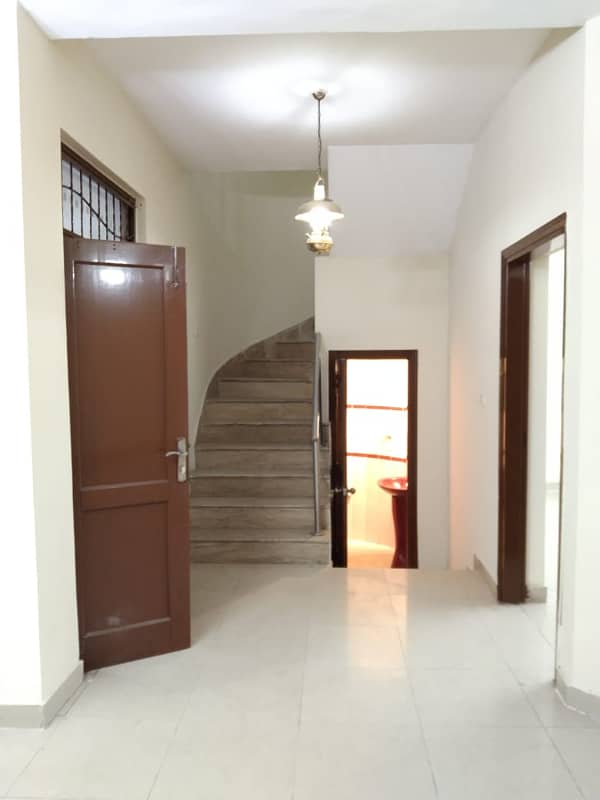 Ideal Location 10-Marla 04-Bedrooms House Is Available For Rent In Sector-A, Askari-10, Lahore Cantt 12