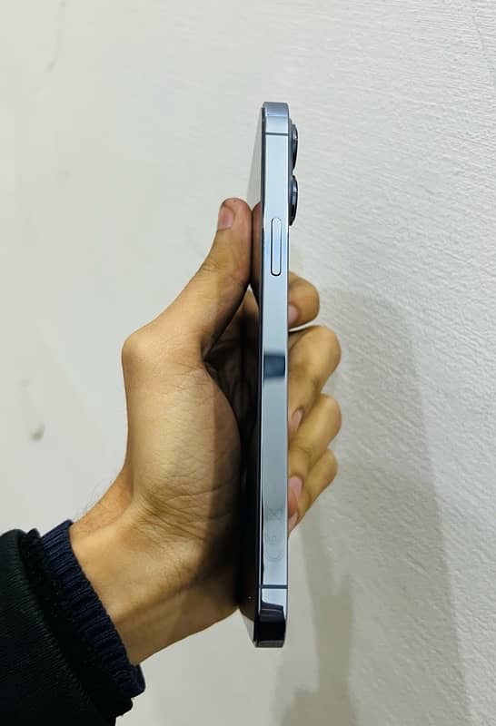 iPhone 13 Pro Max Factory Unlock | Best Condition 6