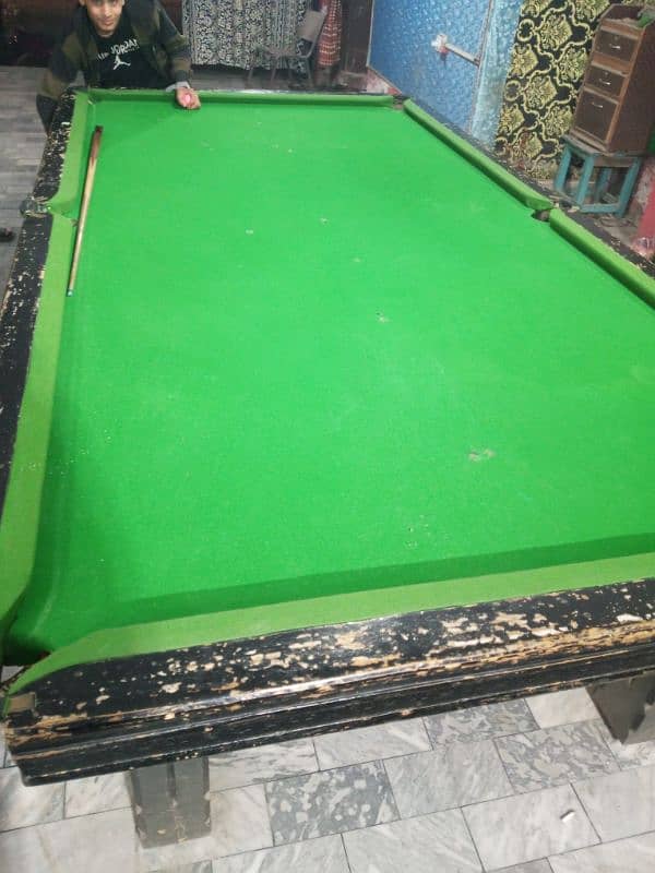 TWO / ONE SNOOKER TABLE ONE IS RASSON ENGLISH 7