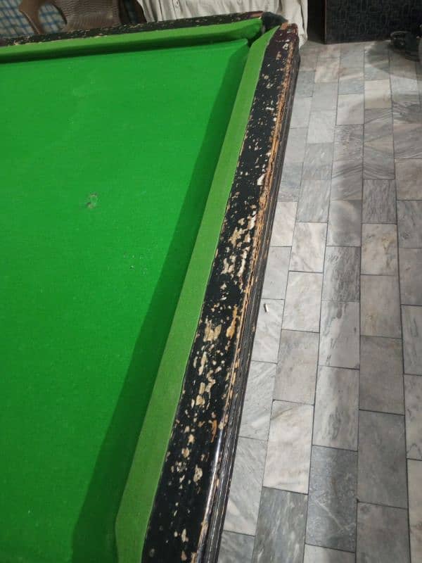 TWO / ONE SNOOKER TABLE ONE IS RASSON ENGLISH 8