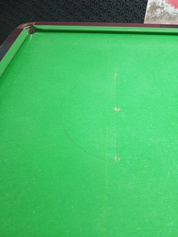 TWO / ONE SNOOKER TABLE ONE IS RASSON ENGLISH 9