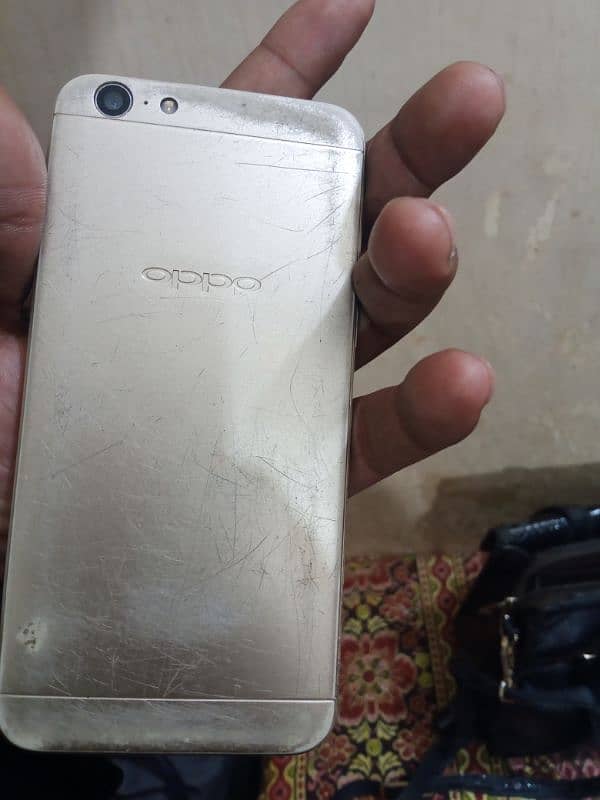 oppo à 57 for sale location Johar town no box no charger 8