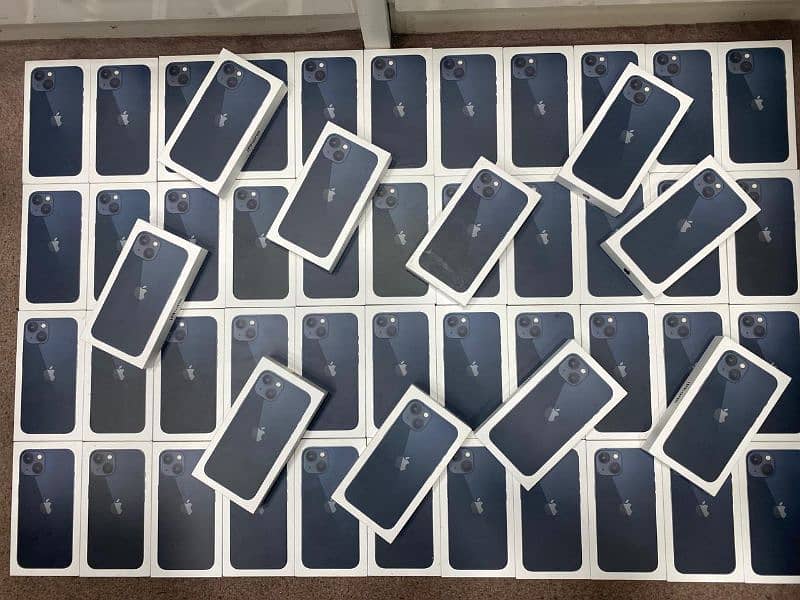 IPHONE 13 JV NON ACTIVE BOX PACKED 128GB QUANTITY AVAILABLE MASHAALLAH 1