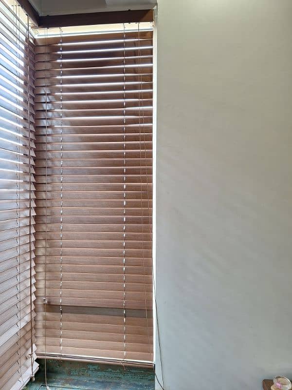 Window Blinds for sale ( Wood color ) 2