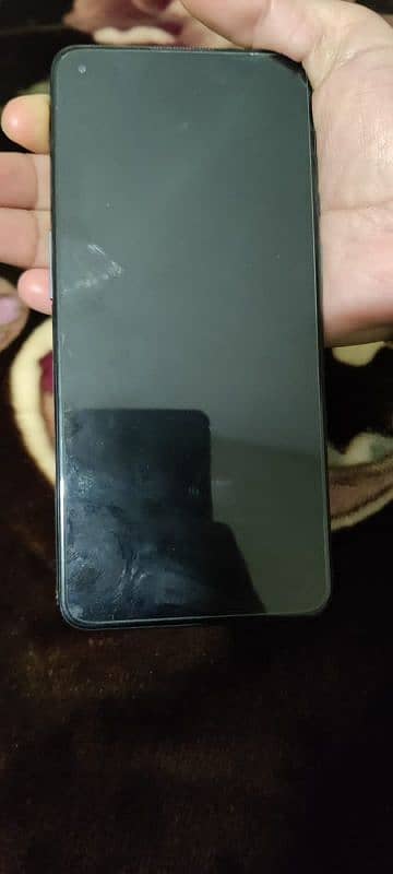 one plus 9r 8/128 urgent sale 10/10 condition h ladies hand use h 2