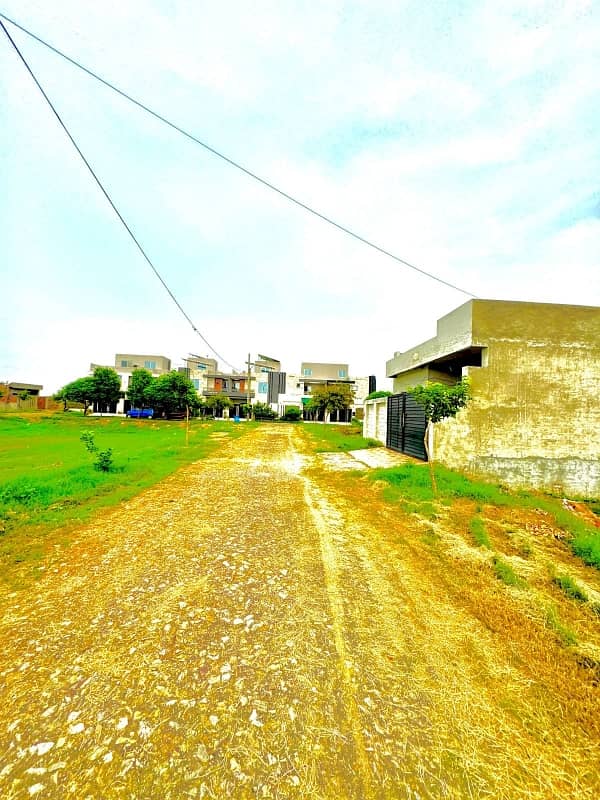 Prime Location 3 Marla Residential Plot For sale In Safari Garden Housing Scheme Safari Garden Housing Scheme 0