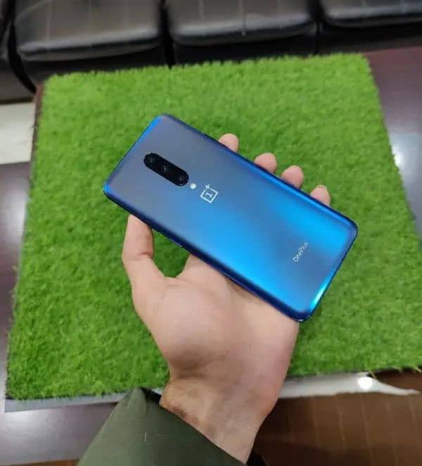 Oneplus 7pro 8gb ram 3