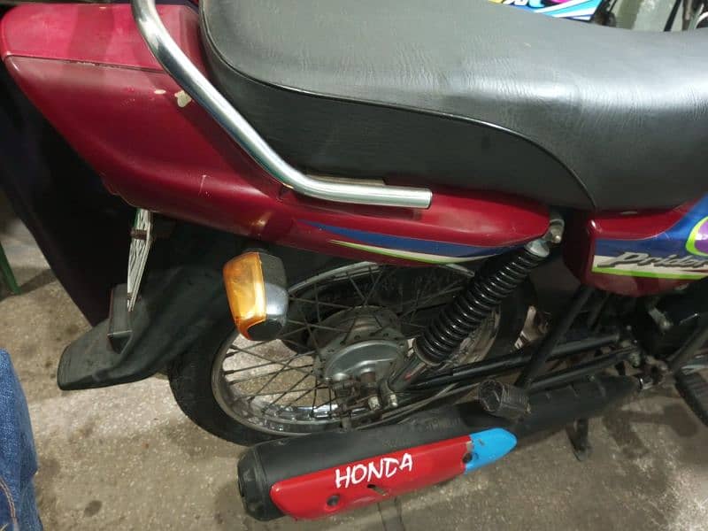 Honda prider 100cc total ginune 8