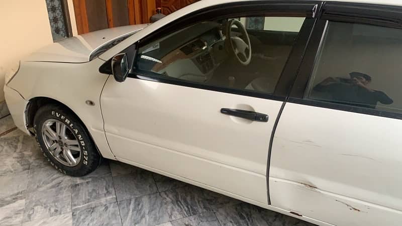 Mitsubishi Lancer 2005 2