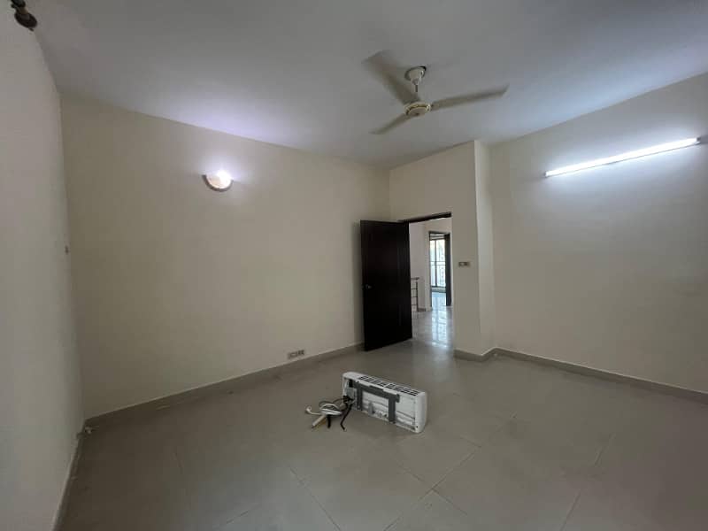 Corner 10 Marla 04 Bedroom House is available for Rent in Sector-A, Askari-10, Lahore Cantt 7