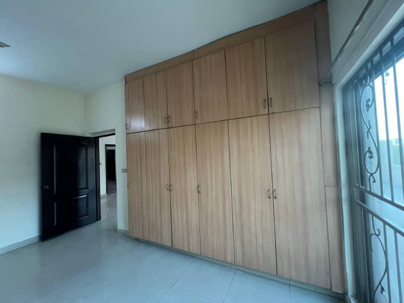 Corner 10 Marla 04 Bedroom House is available for Rent in Sector-A, Askari-10, Lahore Cantt 14