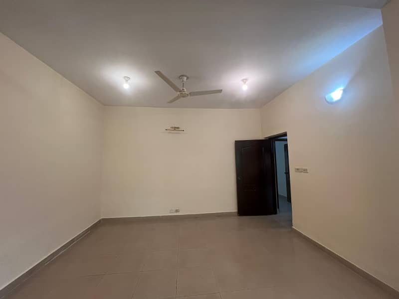 Corner 10 Marla 04 Bedroom House is available for Rent in Sector-A, Askari-10, Lahore Cantt 31