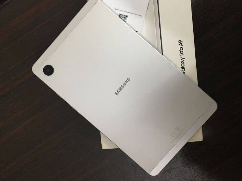 Samsung Galaxy Tab 9 in Brand new Condition 0