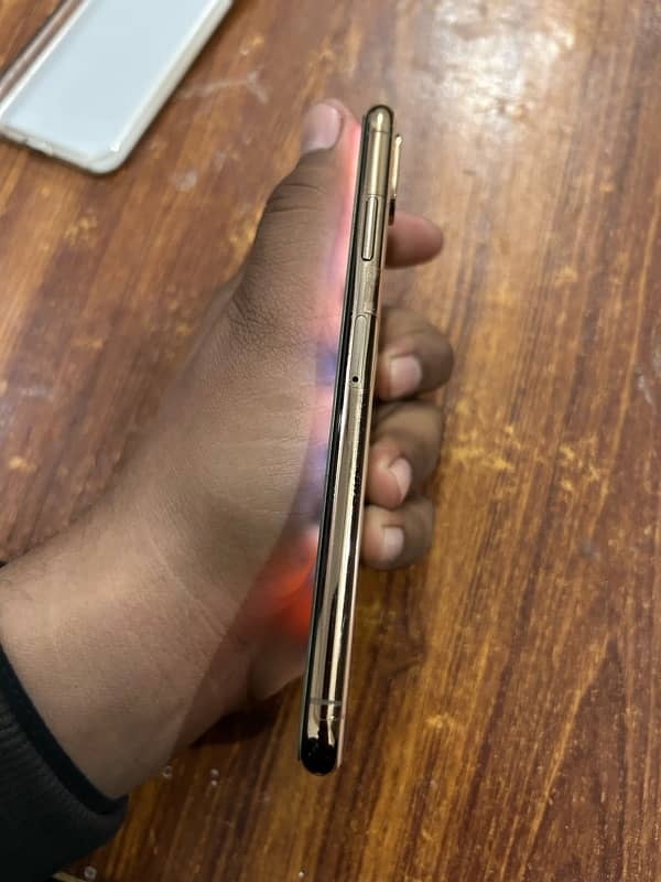 iphone xs max non pta 64 gb 10 by 10 with box 2