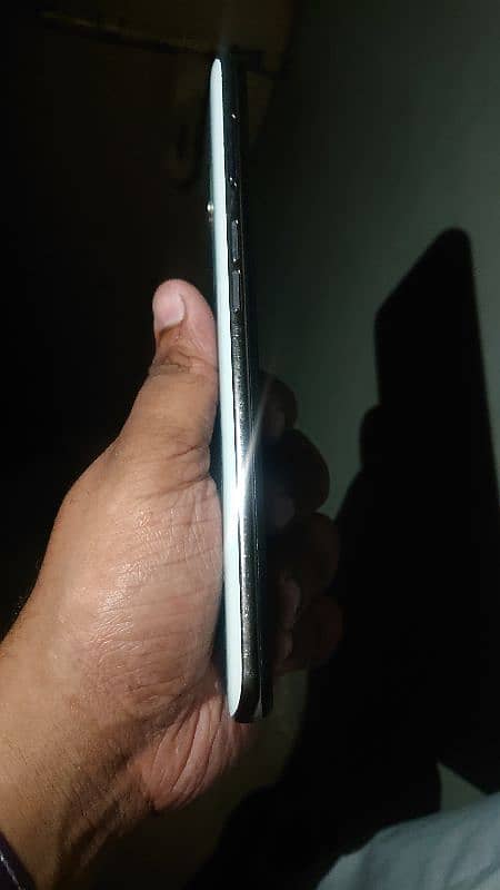 OPPO F11 8/256 non pta 1