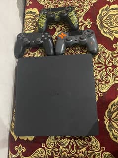 PS4