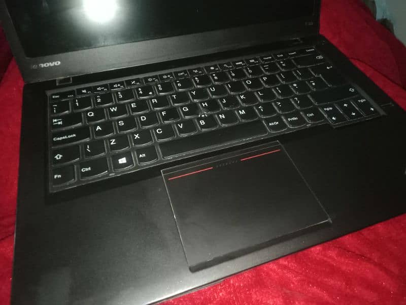 Lenovo t440s i5 4th gen (Read full add) 3