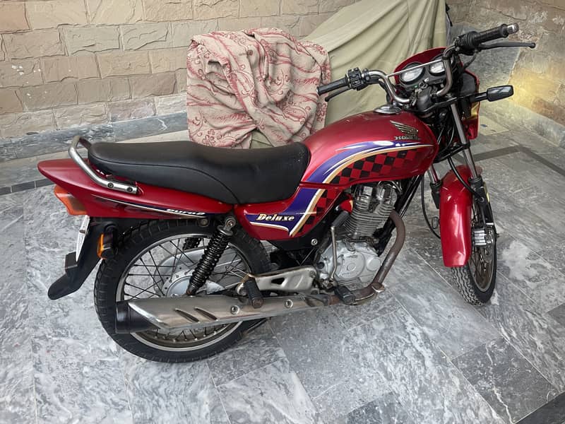 Honda Deluxe 2013 0