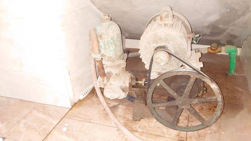 Water donkey pump in good working condition. 3