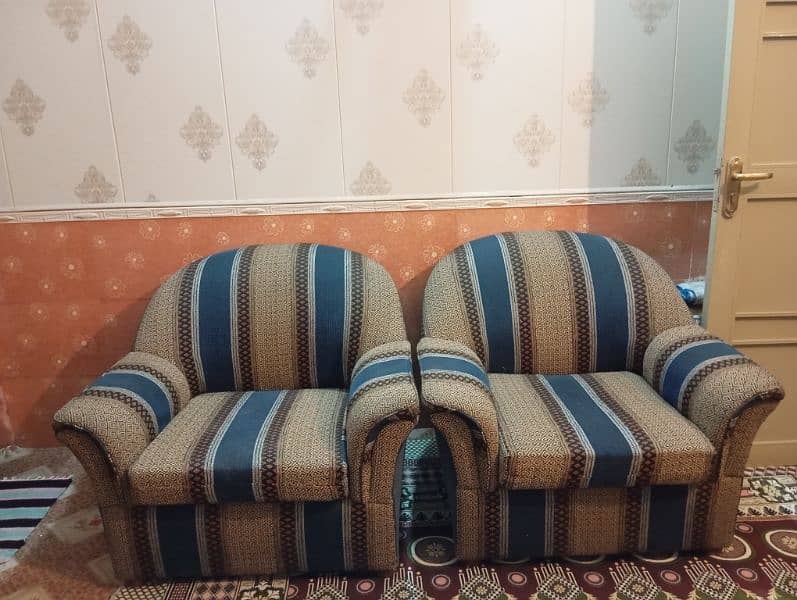 5 Seater Sofa set for Sale 4