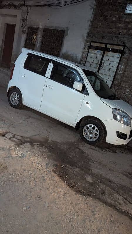 Suzuki Wagon R 2019 4