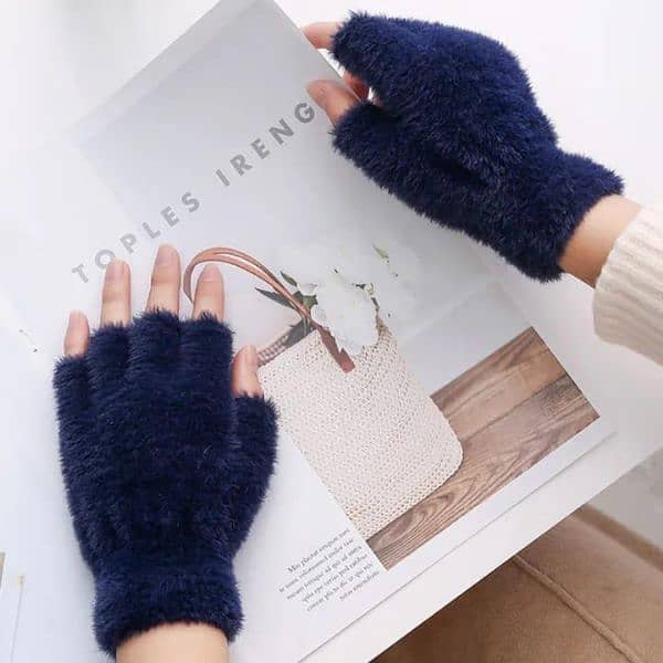 WOOL WARM FINGERLESS GLOVES 1