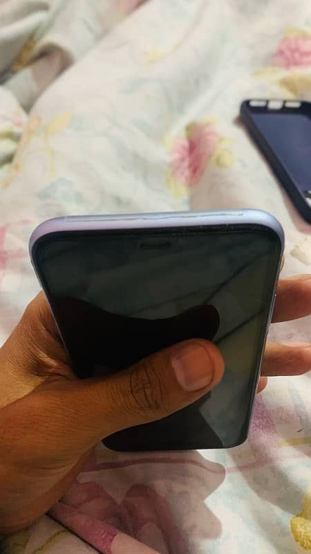 iPhone XR 64 GB Non PTA 2