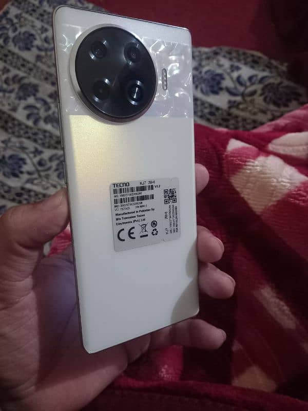 tecno spark 20 pro with warranty 0